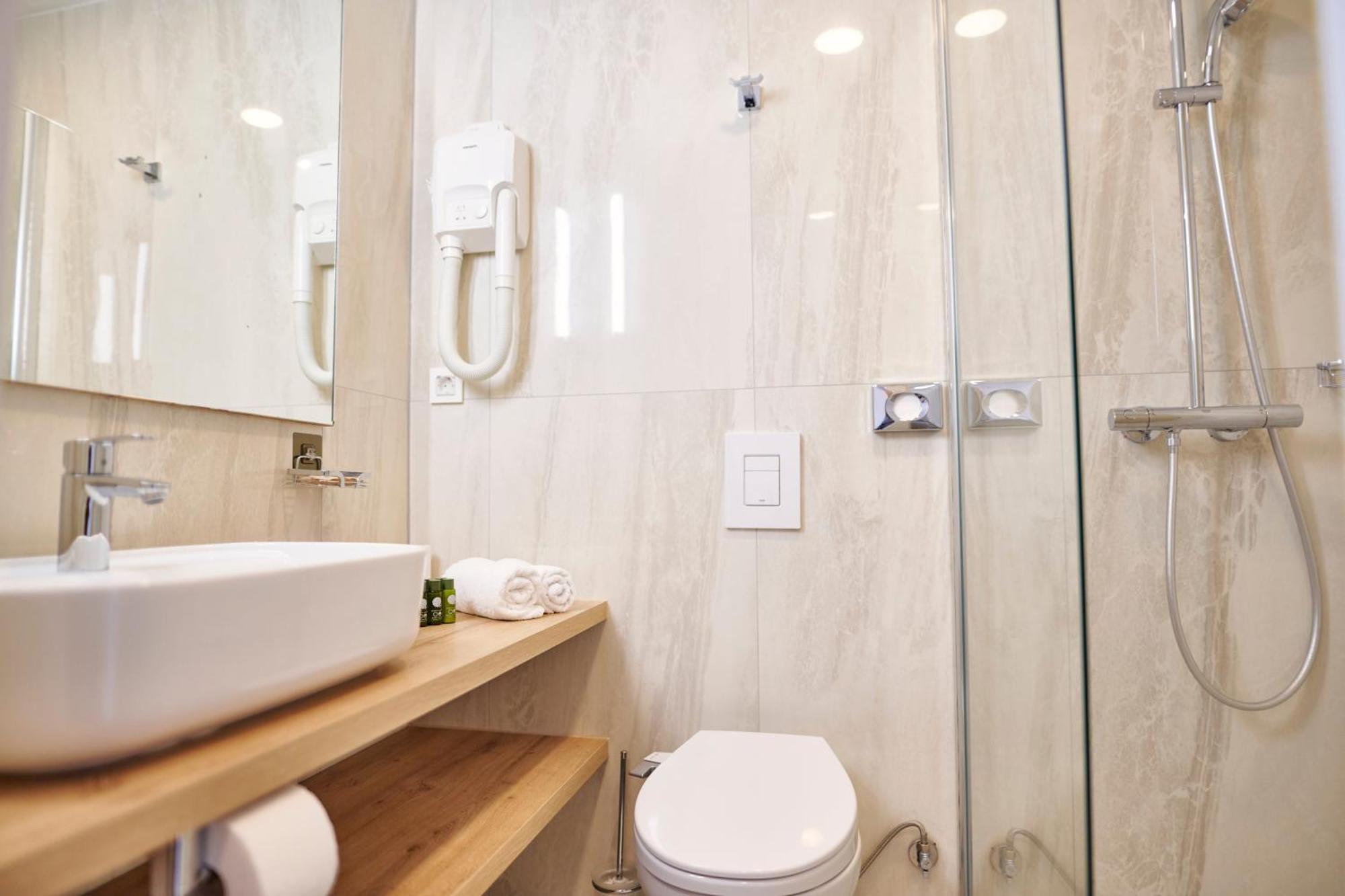 Colentum Resort Murter Room photo